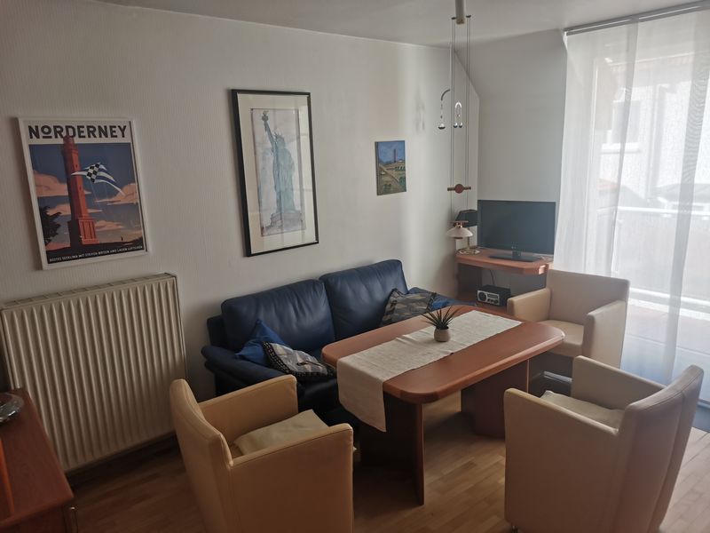3-Zimmer Wohnung mit Balkon im 1. OG in Norderney